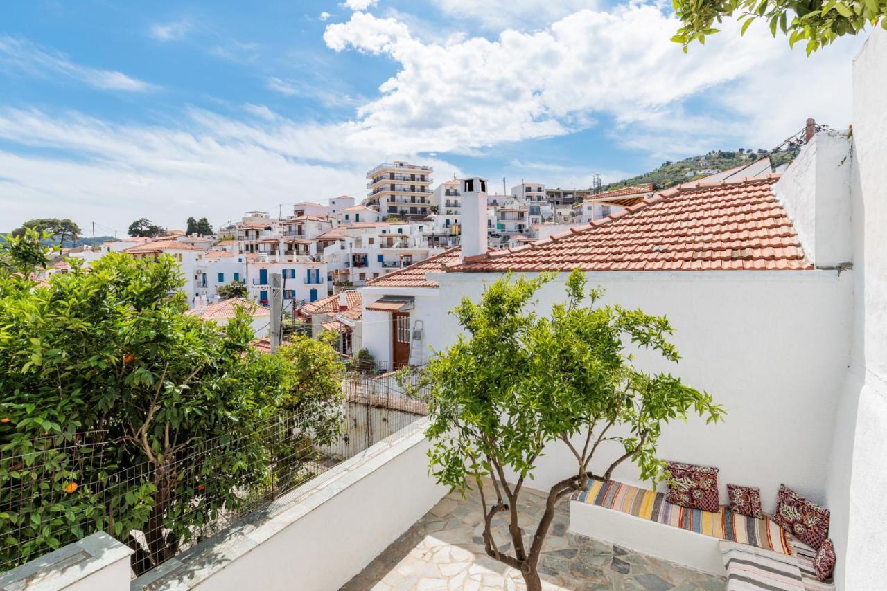 Chiarina'S Spiti Villa Skopelos Town Exterior photo