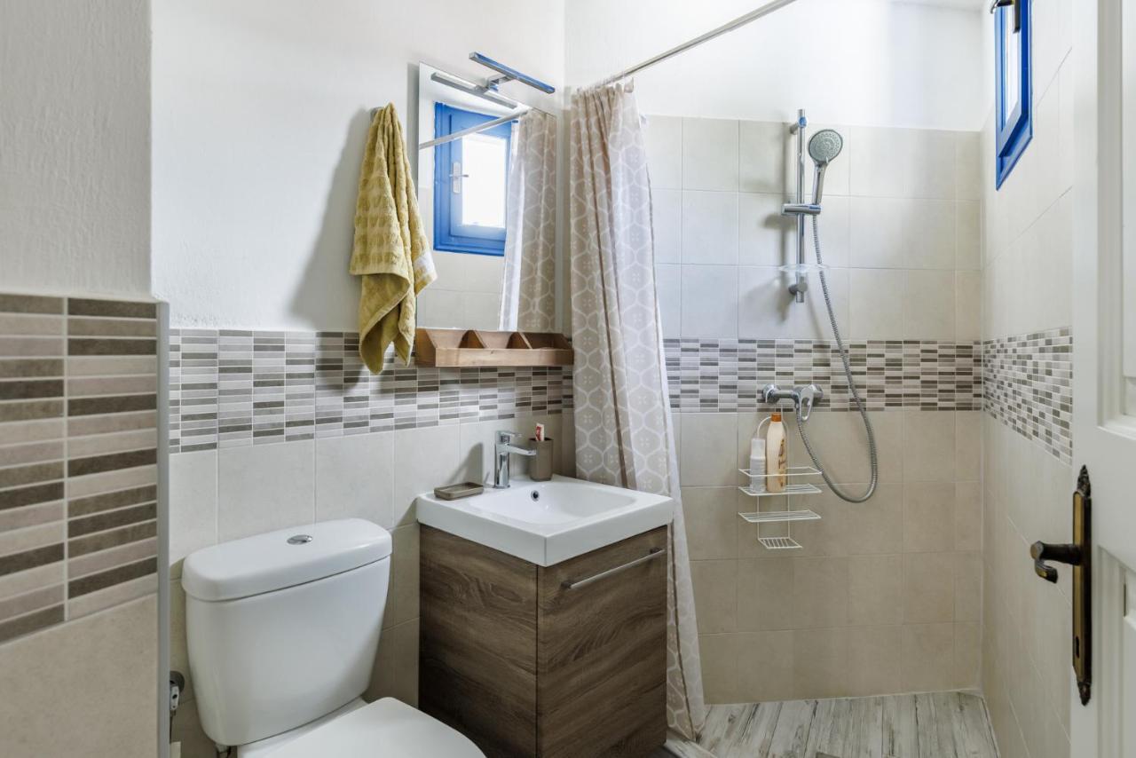 Chiarina'S Spiti Villa Skopelos Town Exterior photo
